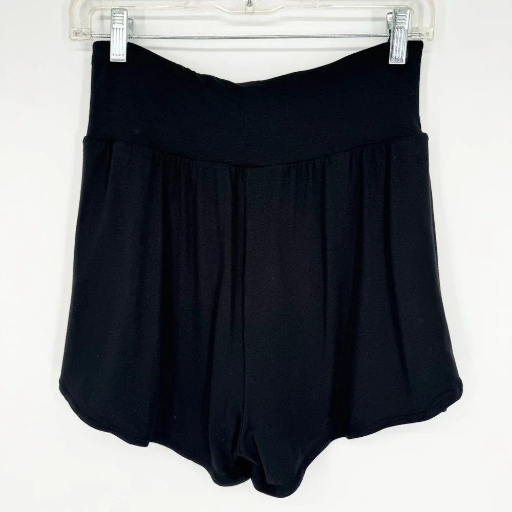 Halara High Waisted Multiple Pockets Split 2 in 1 Yoga Shorts Black‎ S Athletic